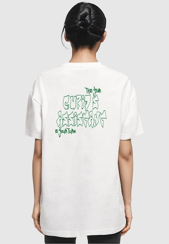 Merchcode Oversized Shirt 'Cupid´s Assistant' in White: front