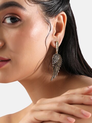 SOHI Earrings 'Sheenu' in Gold: front