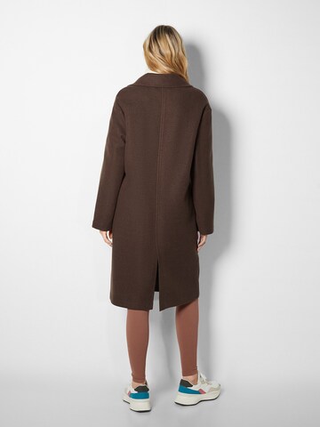 Bershka Between-Seasons Coat in Brown