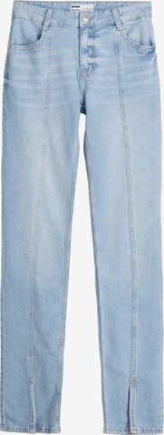 Bershka Slimfit Jeans in Blauw: voorkant