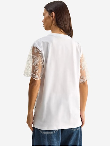 Maglietta di Bianco Lucci in bianco