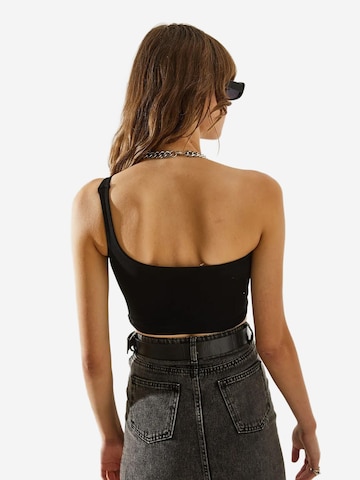 Bianco Lucci - Top em preto