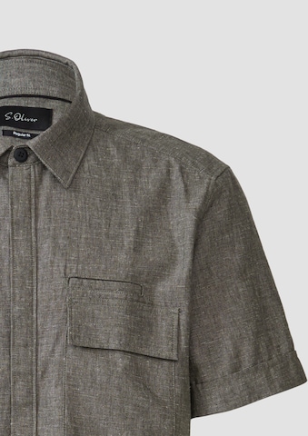s.Oliver BLACK LABEL Regular fit Button Up Shirt in Green