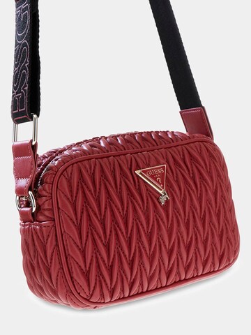 GUESS Bag in Red