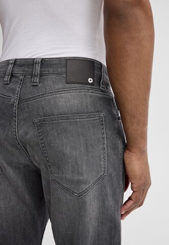 STRELLSON Regular Jeans ' Rui ' in Grijs