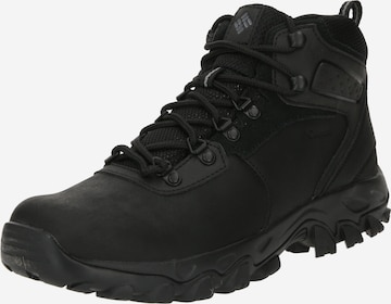 COLUMBIA Bootsit 'Newton Ridge Plus II' värissä musta: edessä