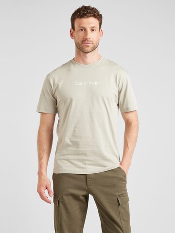Calvin Klein T-shirt 'HERO' i grå: framsida