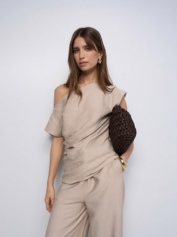 Salsa Jeans Blouse in Beige: front