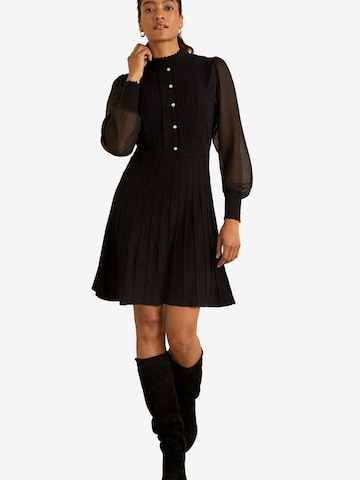 love & roses Strickkleid in Schwarz: Vorderseite