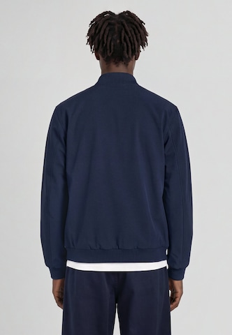Lyle & Scott Jacke in Blau: Rückseite