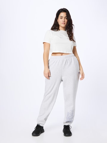 ADIDAS ORIGINALS Avsmalnet Bukse 'Joggers ' i grå