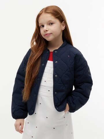 TOMMY HILFIGER Демисезонная куртка в Синий: спереди