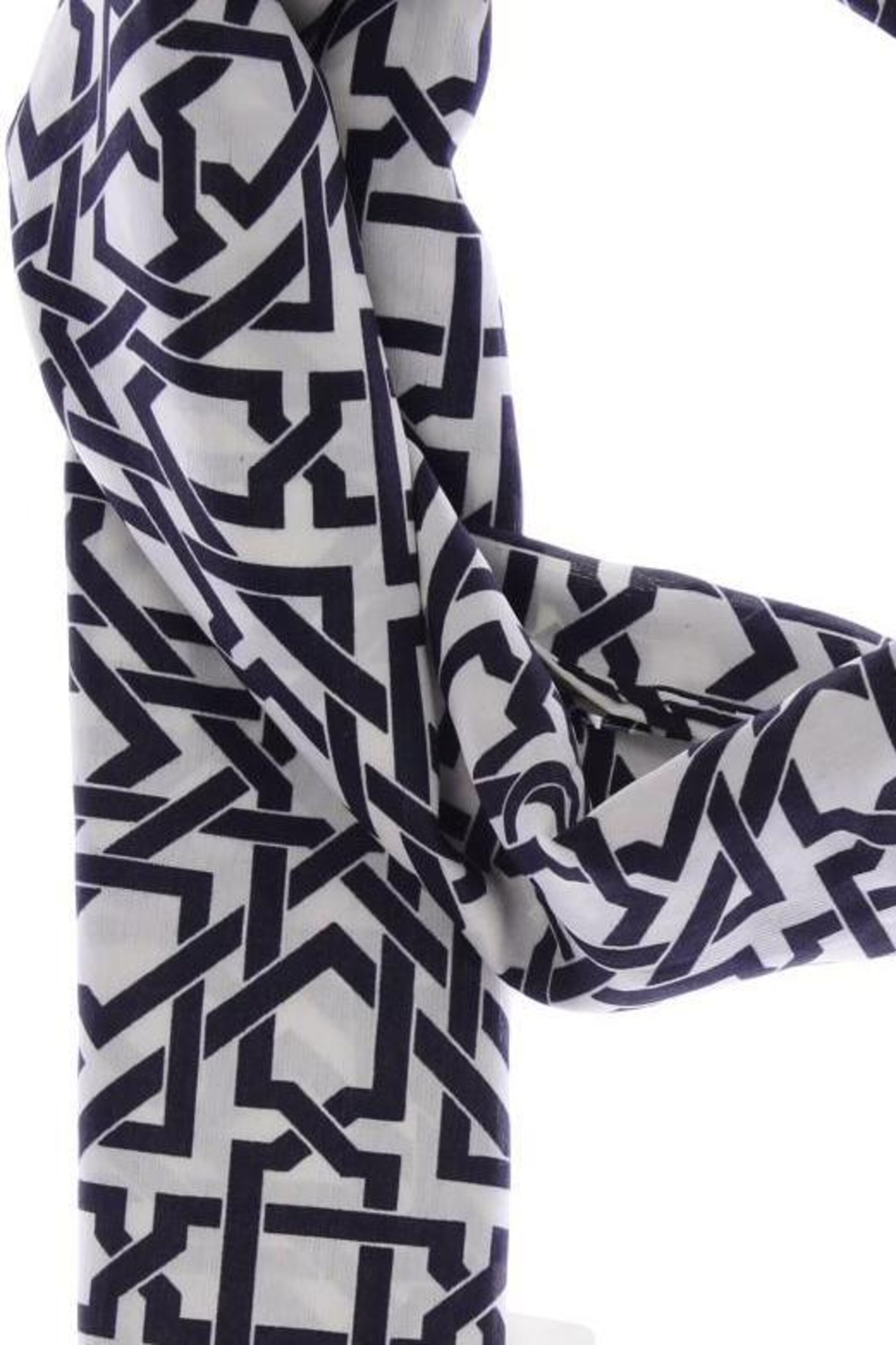 Someday Scarf & Wrap in One size in Black