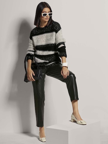 MADELEINE Pullover in Schwarz