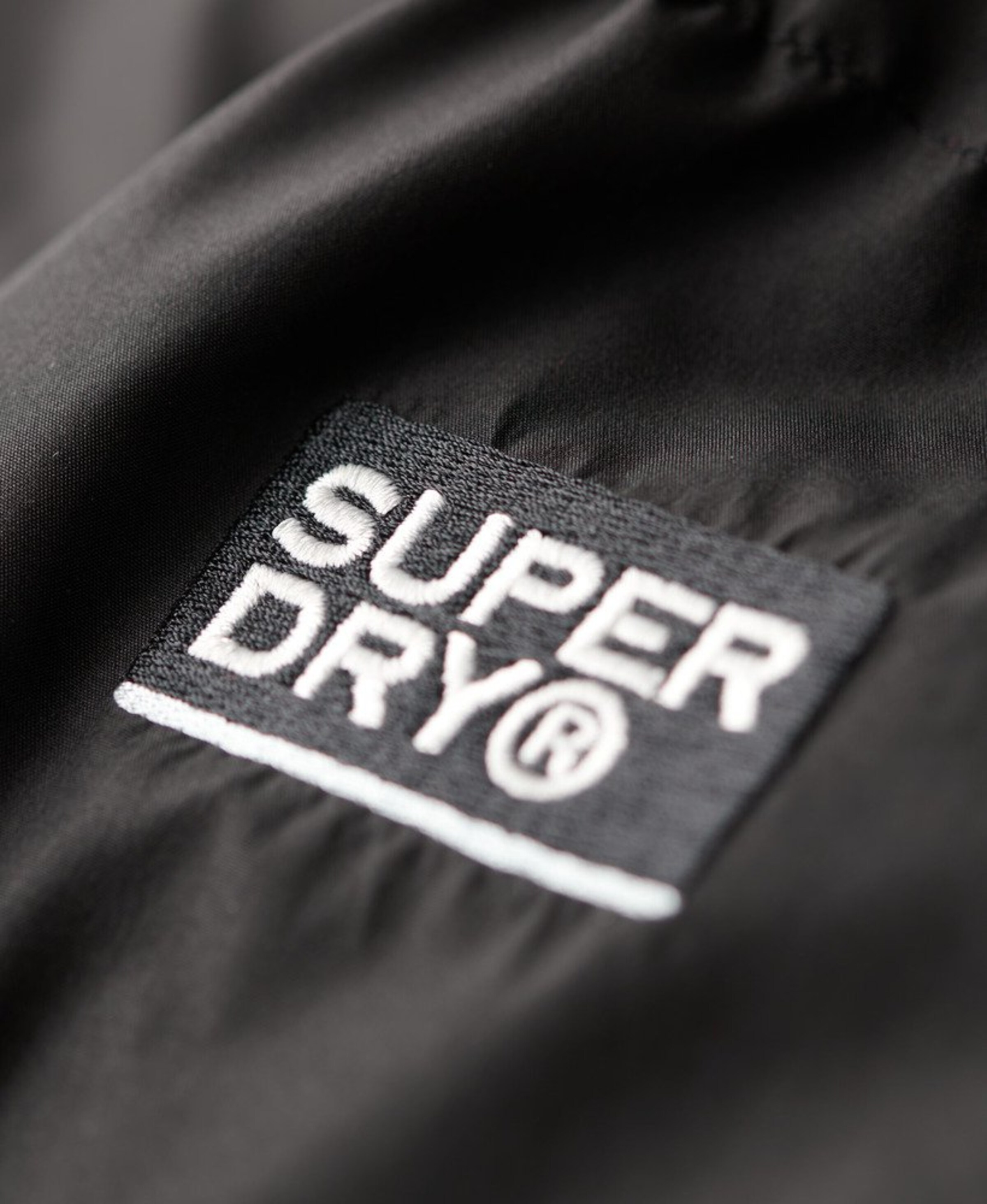 Superdry Winterjas in Zwart