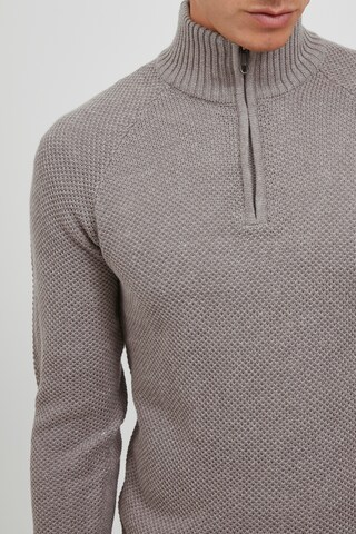 11 Project Sweater 'Stefanos' in Grey