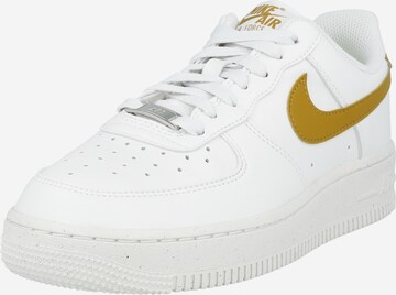 Nike Sportswear Σνίκερ χαμηλό 'Air Force 1 '07 SE' σε λευκό: μπροστά