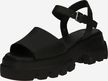 Copenhagen Strap sandal in Black: front