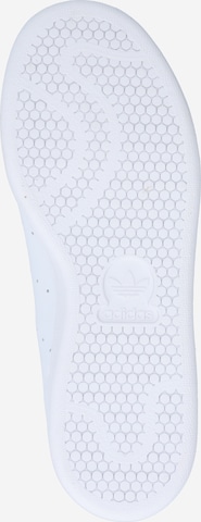 Baskets basses 'Stan Smith' ADIDAS ORIGINALS en blanc