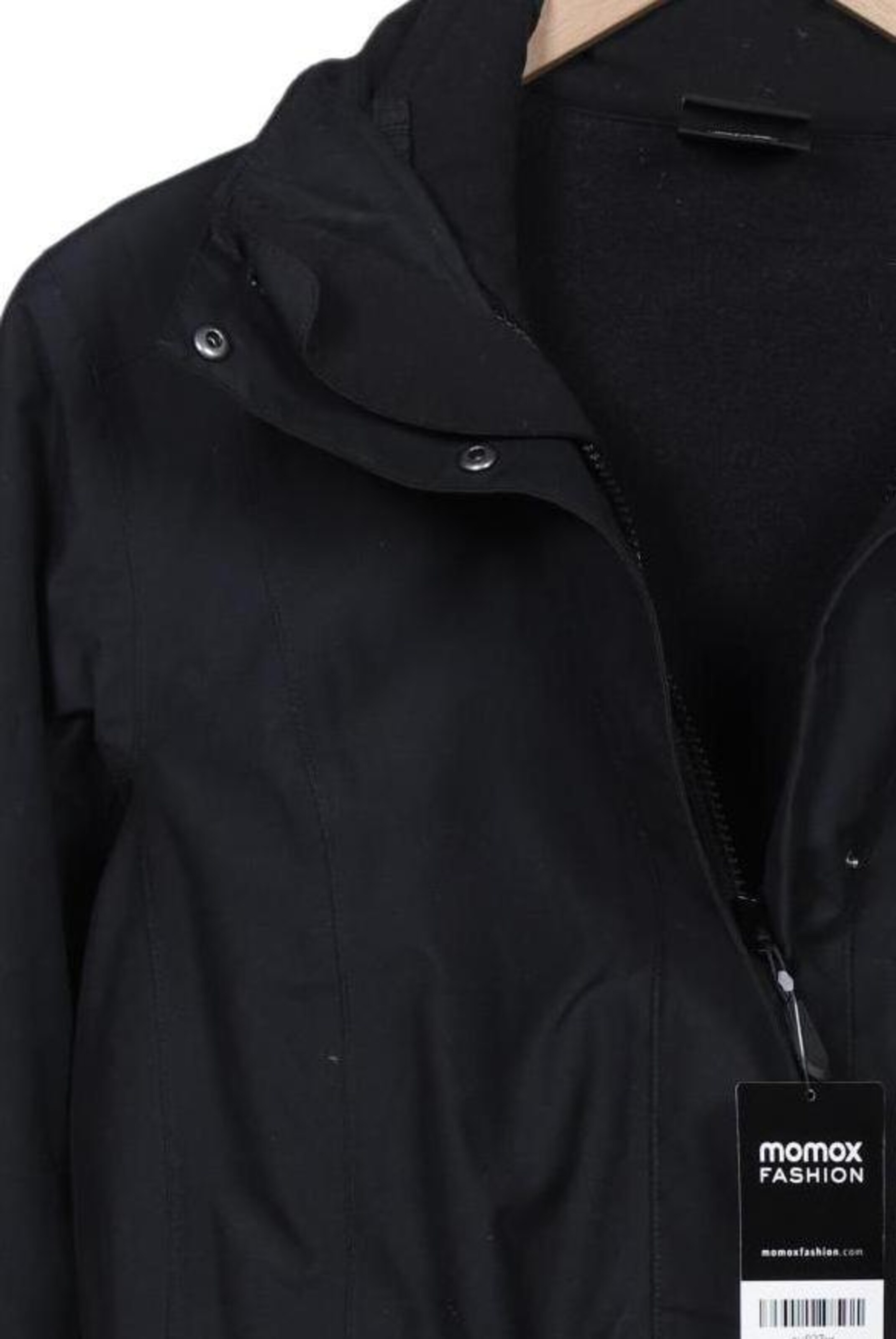 JACK WOLFSKIN Jacket & Coat in L in Black