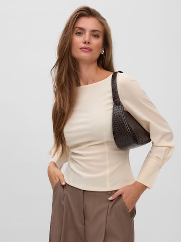 VERO MODA Blouse 'AWDixie' in Beige: front