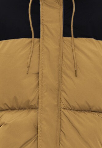 MO Winter jacket in Brown