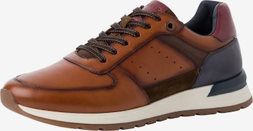 Baskets basses s.Oliver en marron : devant