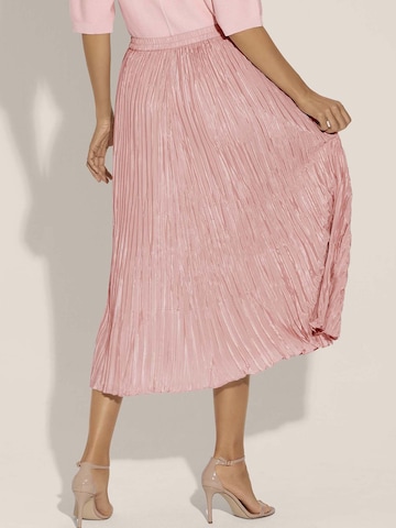MADELEINE Rok in Roze