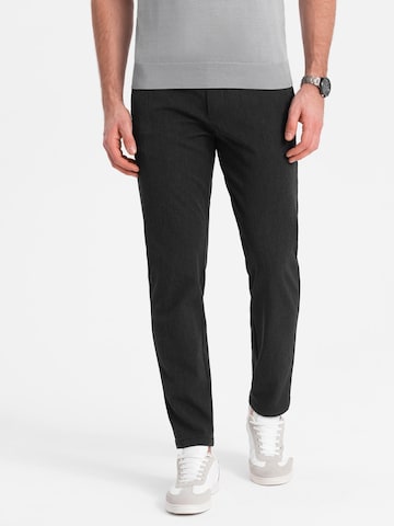 Coupe slim Pantalon Ombre en gris : devant