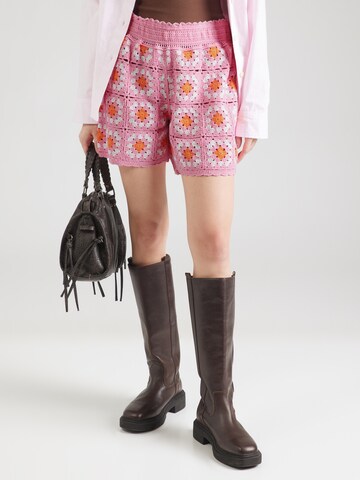 ONLY Regular Pants 'ONLAMARI' in Pink: front
