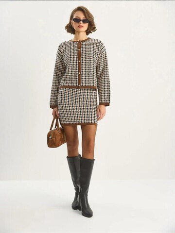 Costume Bianco Lucci en marron