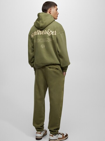 Pull&Bear Tapered Hose in Grün