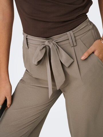 Wide Leg Pantalon 'ONLWinner' ONLY en marron