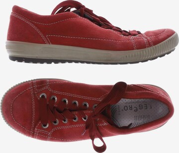 Legero Flats & Loafers in 37 in Red: front