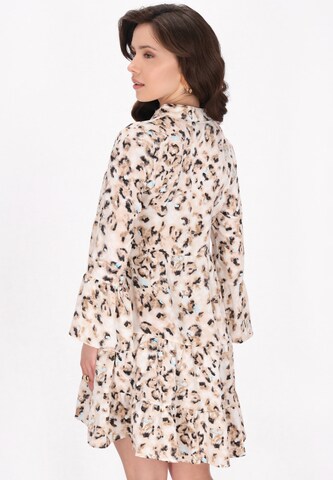 faina - Vestidos camiseiros em bege