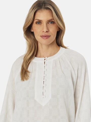 Chemisier 'MaDaxeni' Masai en blanc