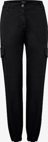 Oxmo Tapered Cargo Pants in Black: front