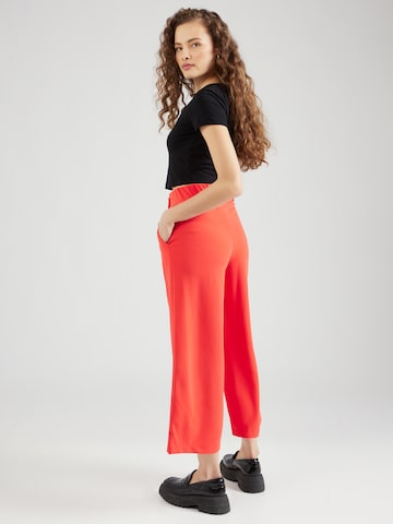 JDY Wide leg Pants 'GEGGO' in Red