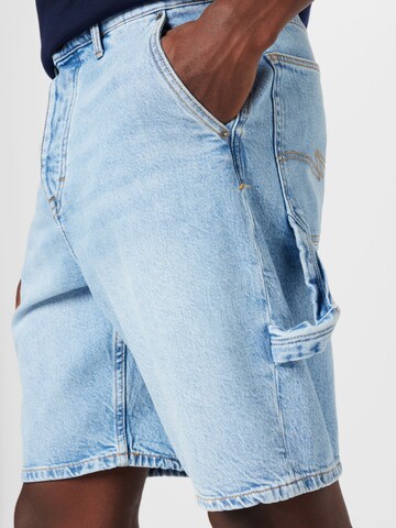 Regular Jeans de la QS pe albastru