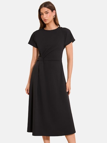 Robe Lipsy en noir : devant