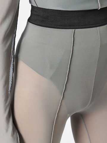 regular Pantaloni 'Sassy' di Oval Square in grigio