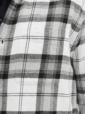 Coupe regular Chemise 'JPRBlubrook' JACK & JONES en noir