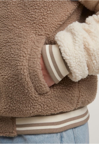 Urban Classics Tussenjas in Beige