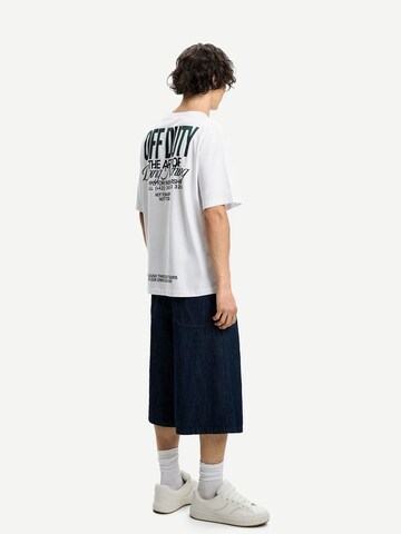 T-Shirt Bershka en blanc : devant