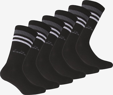 Chaussettes de sport Diadora en noir : devant