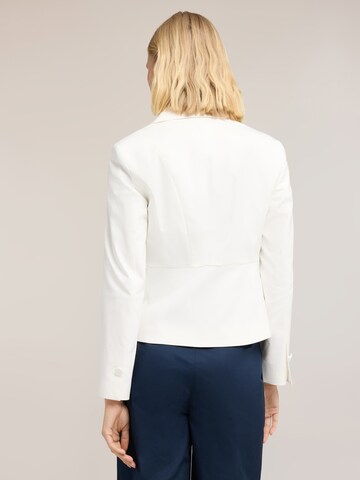 Blazer di MOTIVI in bianco