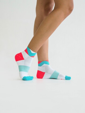 INCYLENCE Sportsocken 'PEAKS SHORT' in Blau