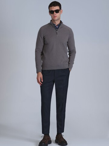 Lufian Pullover STAVAN in Braun
