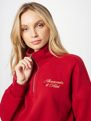 Abercrombie & Fitch - Sweatshirt em vermelho