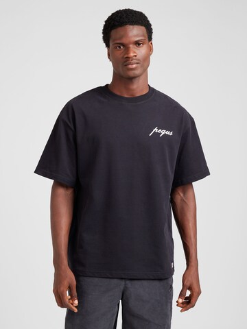 Pequs T-Shirt in Schwarz: Vorderseite